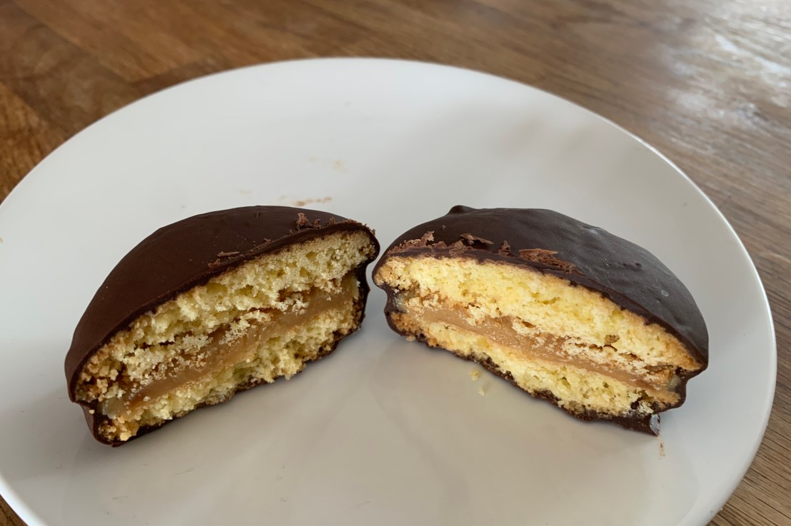 Around the world in 80 bakes, no.24: Alfajores marplatenses from&nbsp;Argentina