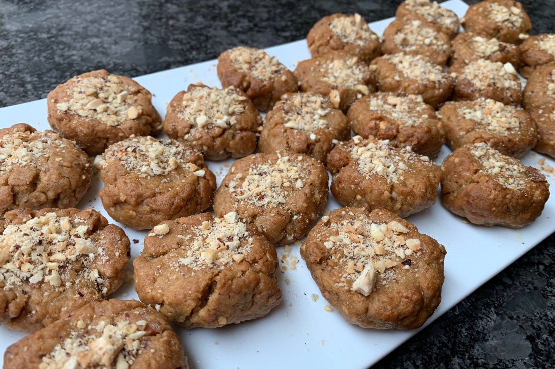 Around the world in 80 bakes, no.51: Melomakarona, Christmas cookies from&nbsp;Cyprus